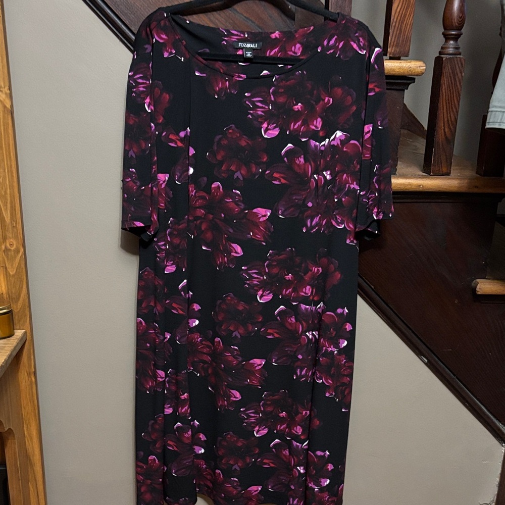 Roz & Ali Black Dress with Pink Floral Pattern